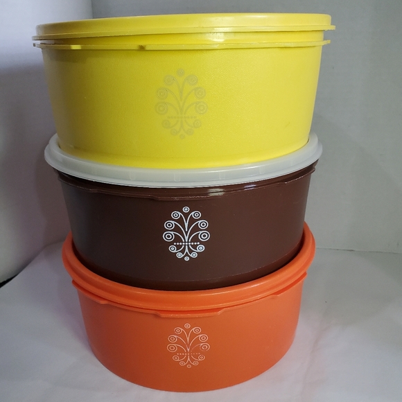 3 Round Tupperware Servalier Stacking Canister Sets 1 Brown 1 Orange 1 Yellow - Picture 9 of 13